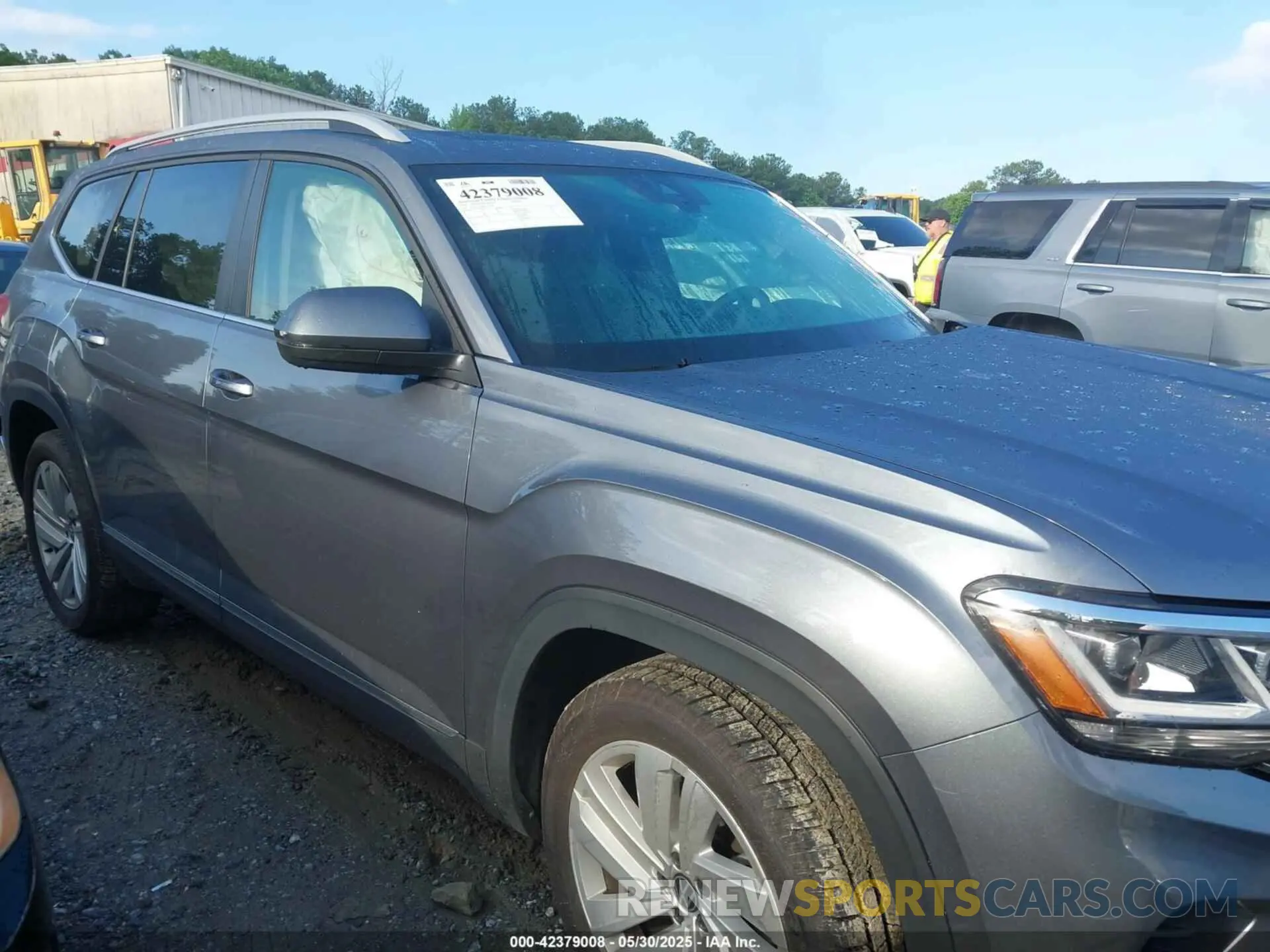 13 Photograph of a damaged car 1V2BR2CA8MC577991 VOLKSWAGEN ATLAS 2021