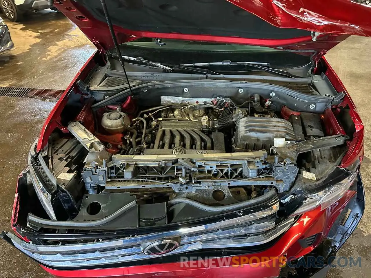 5 Photograph of a damaged car 1V2BR2CAXMC563719 VOLKSWAGEN ATLAS 2021