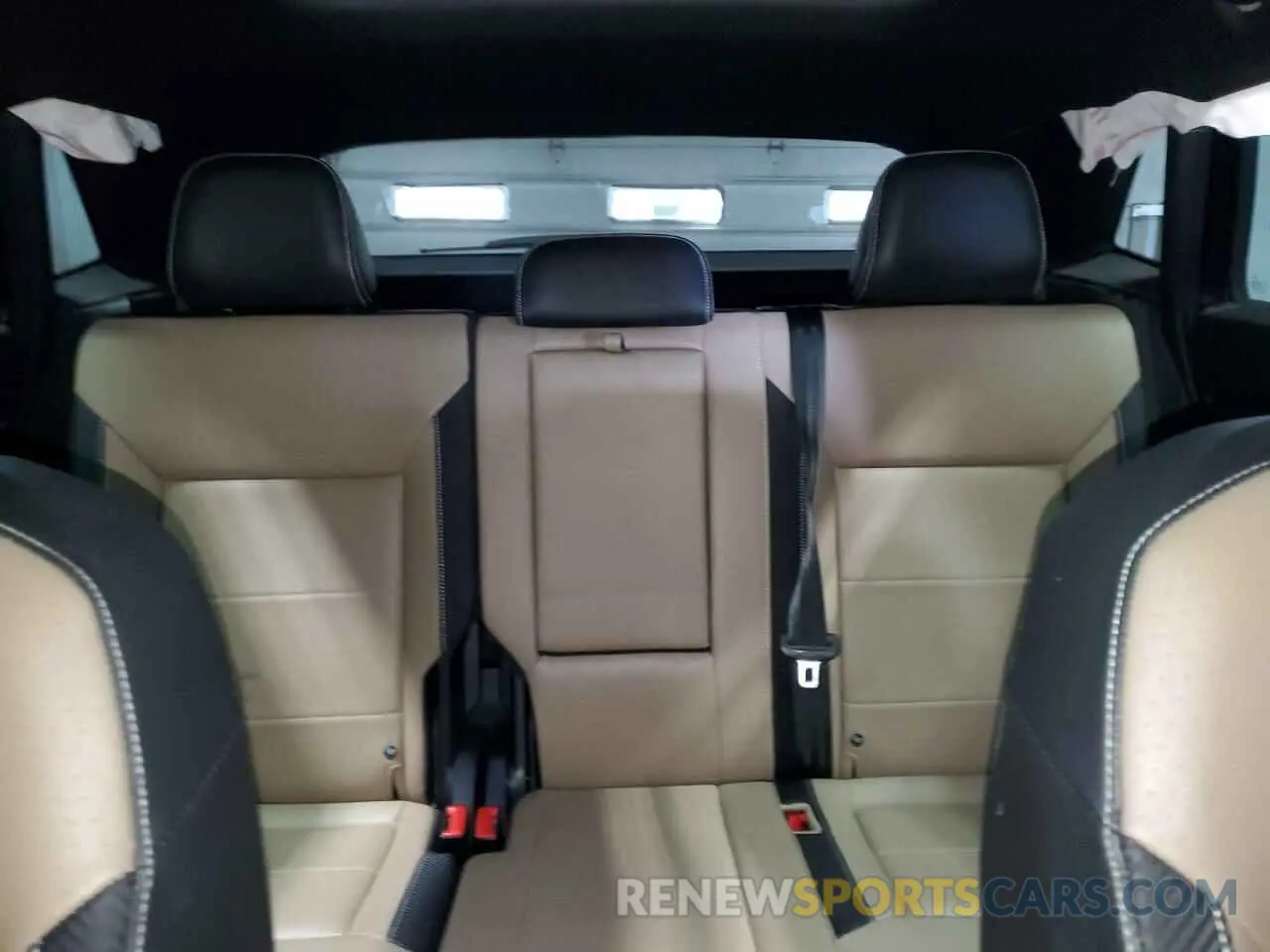 10 Photograph of a damaged car 1V2CE2CA2MC214313 VOLKSWAGEN ATLAS 2021