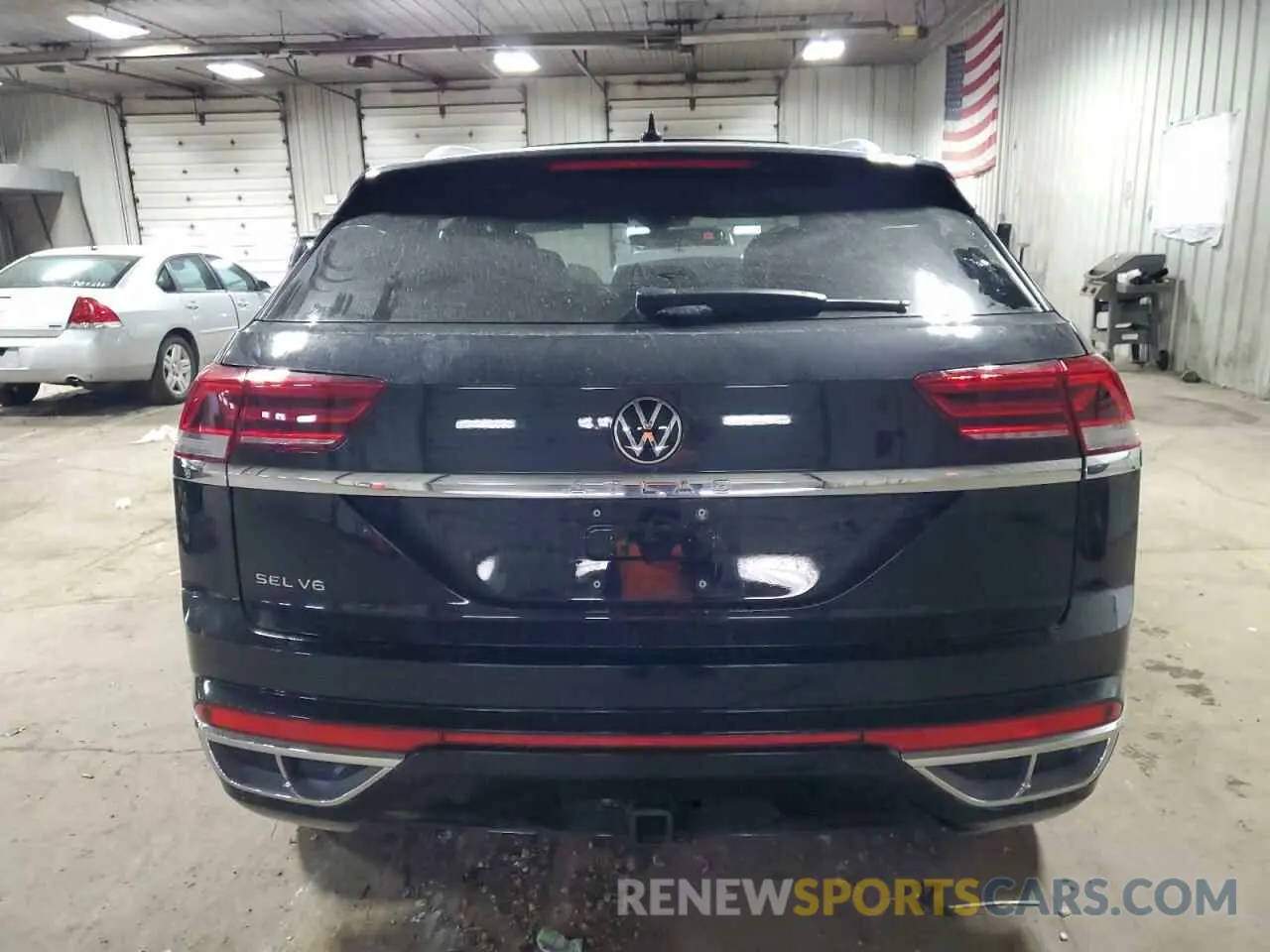 6 Photograph of a damaged car 1V2CE2CA2MC214313 VOLKSWAGEN ATLAS 2021