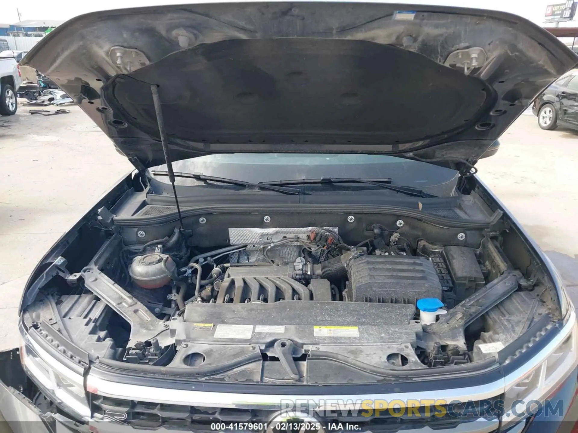 10 Photograph of a damaged car 1V2CR2CA7MC599811 VOLKSWAGEN ATLAS 2021