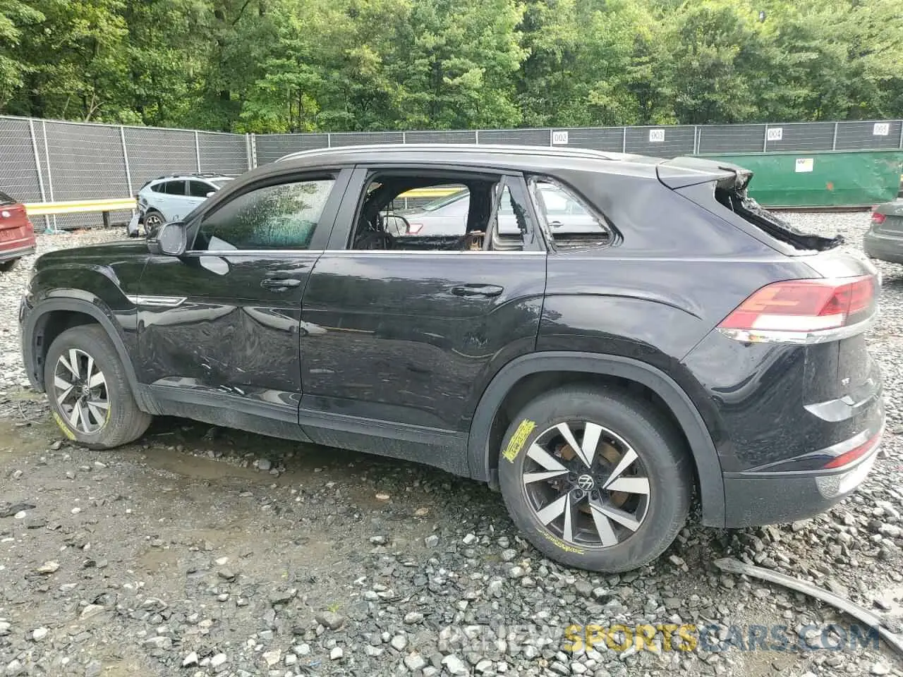 2 Photograph of a damaged car 1V2DC2CA1MC219139 VOLKSWAGEN ATLAS 2021
