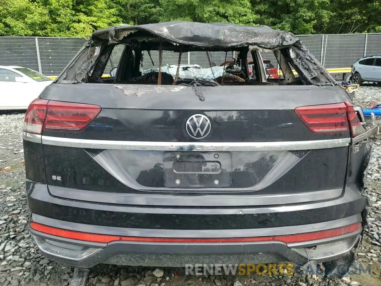6 Photograph of a damaged car 1V2DC2CA1MC219139 VOLKSWAGEN ATLAS 2021