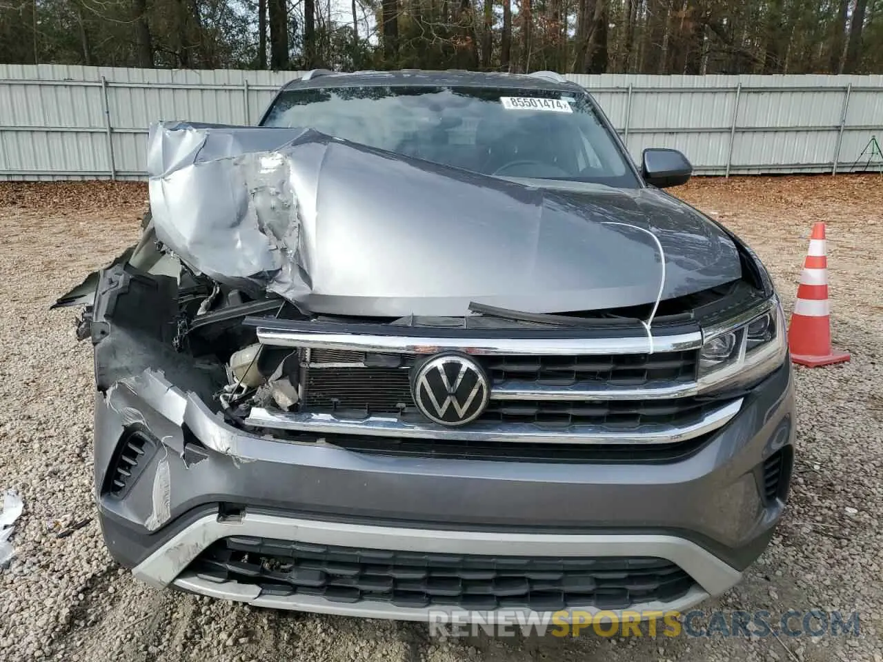 5 Photograph of a damaged car 1V2DC2CA3MC210703 VOLKSWAGEN ATLAS 2021