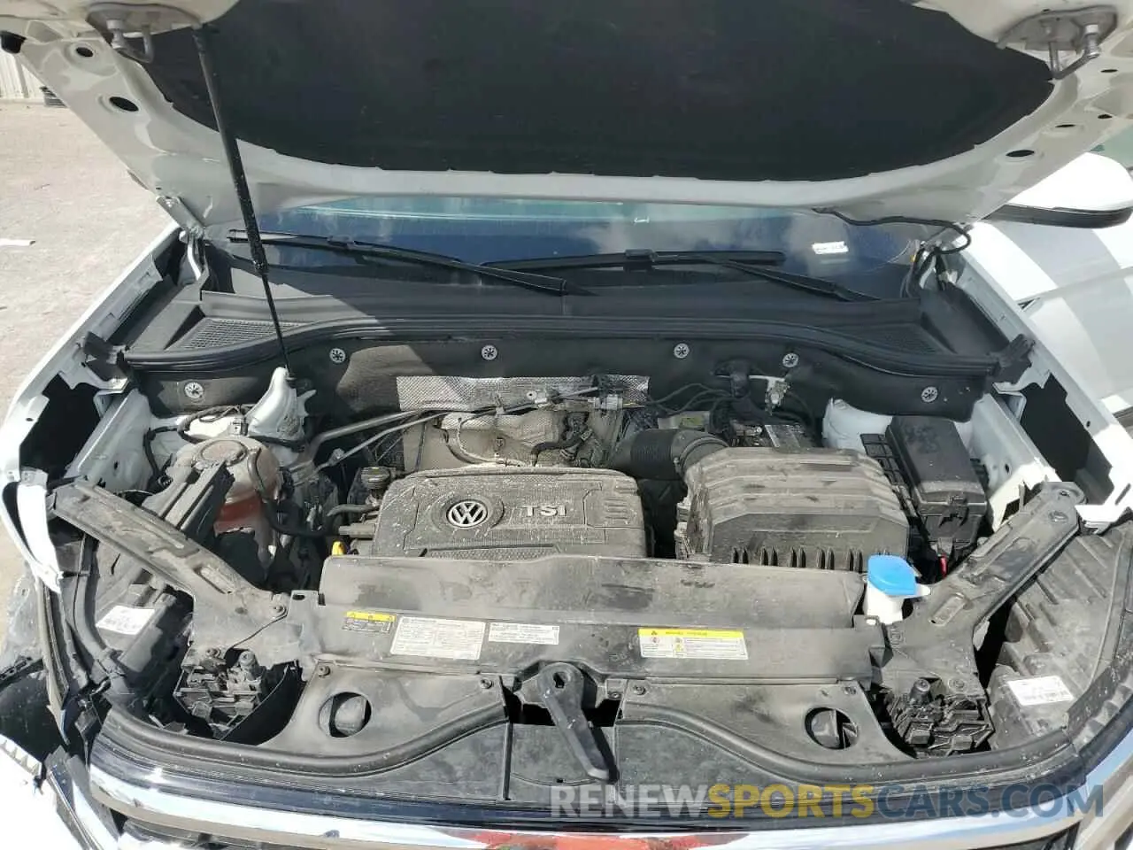 13 Photograph of a damaged car 1V2DC2CA4MC205249 VOLKSWAGEN ATLAS 2021