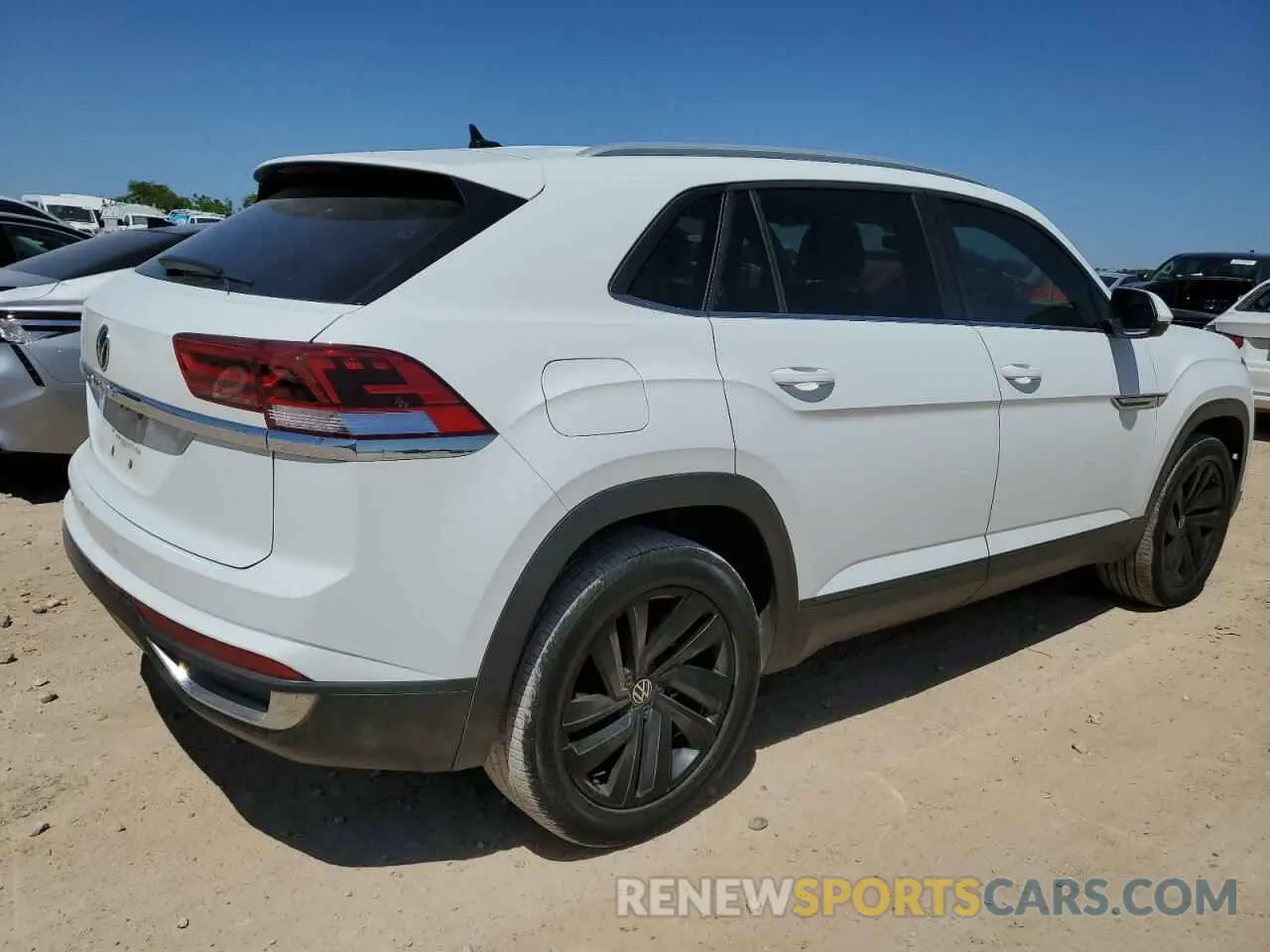 3 Photograph of a damaged car 1V2DC2CA4MC231012 VOLKSWAGEN ATLAS 2021