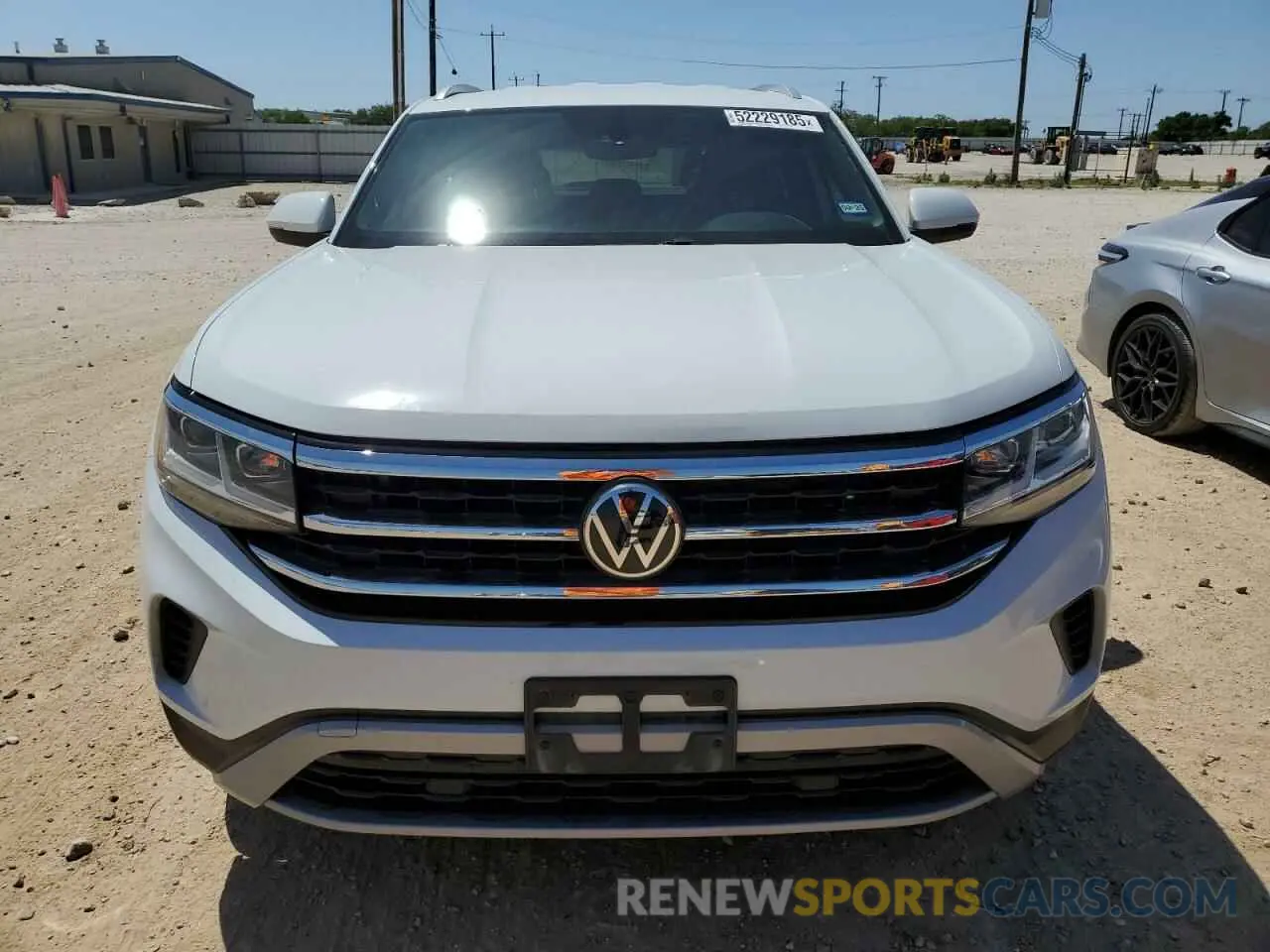 5 Photograph of a damaged car 1V2DC2CA4MC231012 VOLKSWAGEN ATLAS 2021