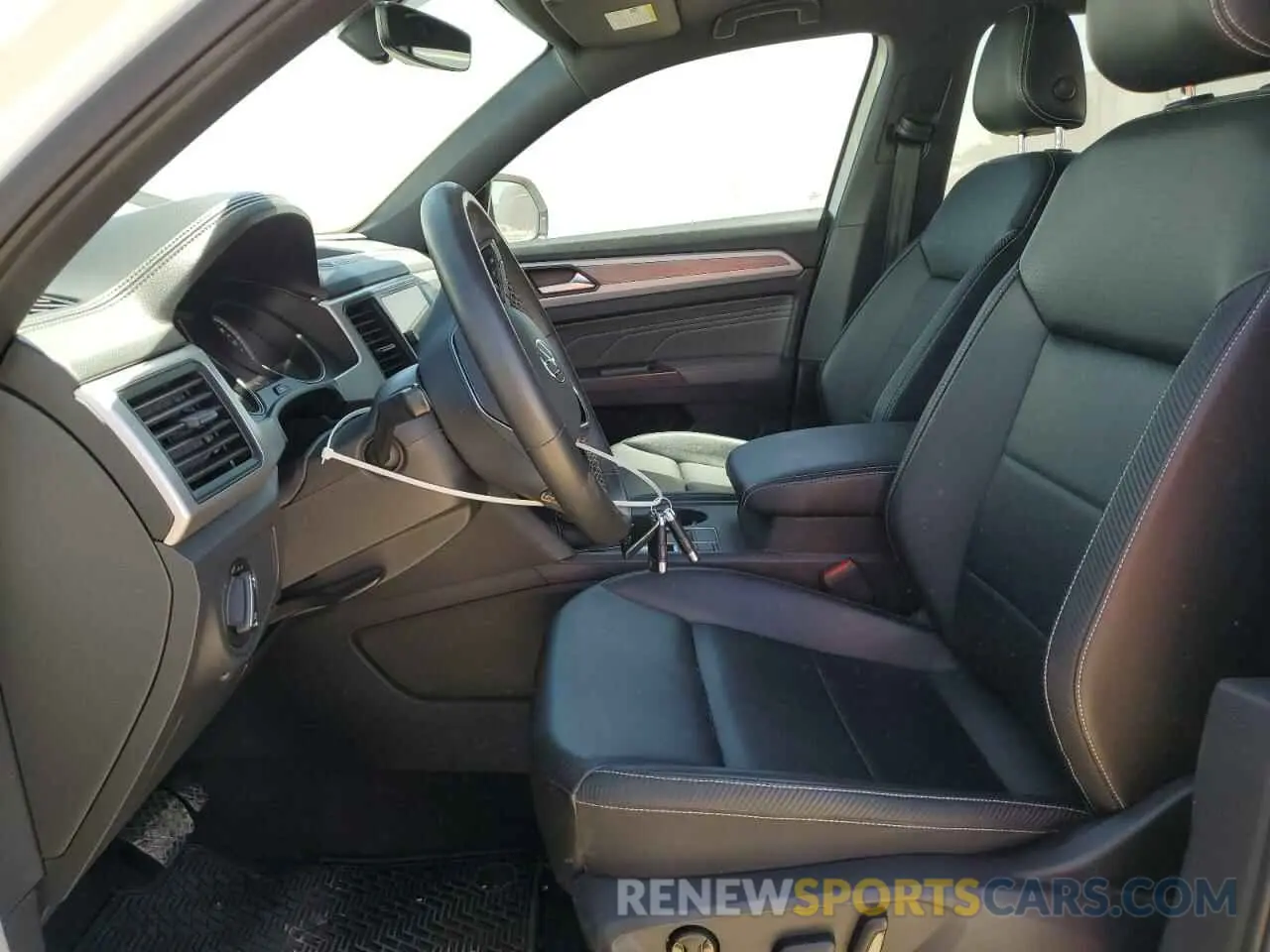 7 Photograph of a damaged car 1V2DC2CA4MC231012 VOLKSWAGEN ATLAS 2021