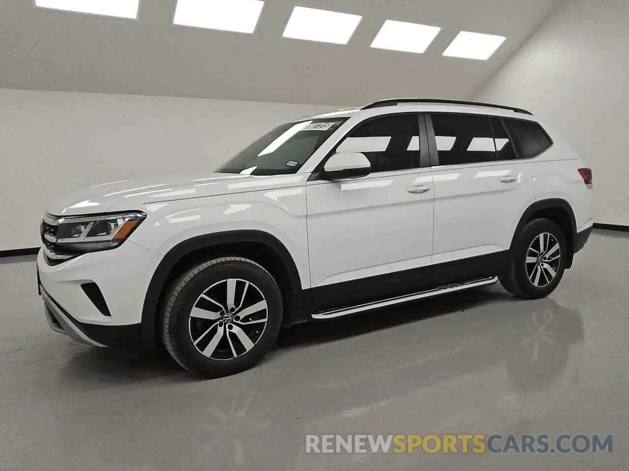 1 Photograph of a damaged car 1V2DP2CA0MC526063 VOLKSWAGEN ATLAS 2021