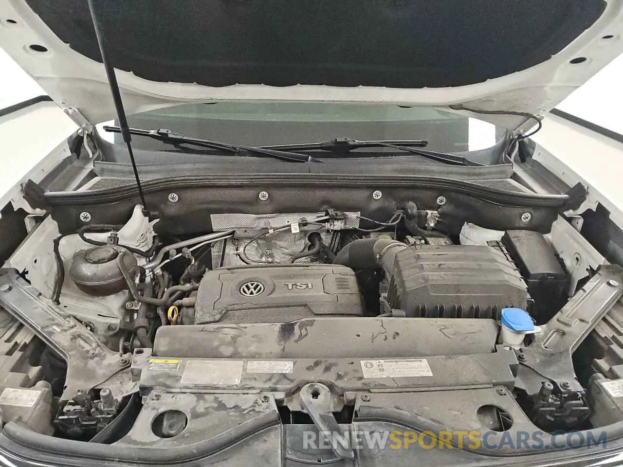 12 Photograph of a damaged car 1V2DP2CA0MC526063 VOLKSWAGEN ATLAS 2021