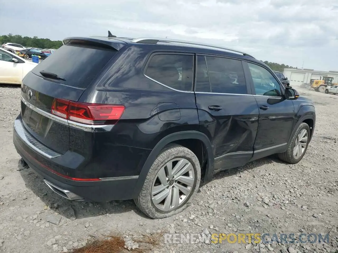 3 Photograph of a damaged car 1V2ER2CA1MC530508 VOLKSWAGEN ATLAS 2021