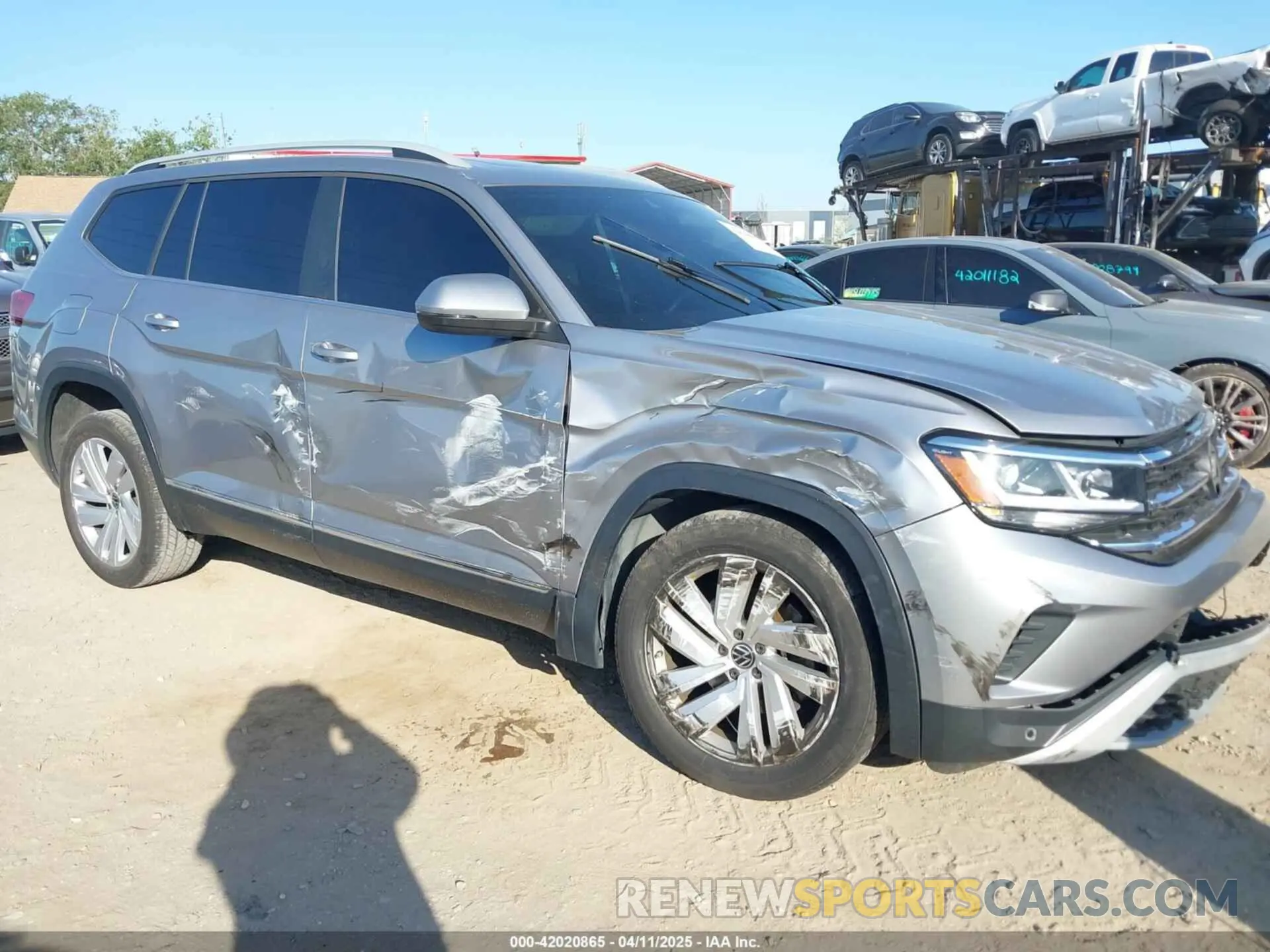 1 Photograph of a damaged car 1V2ER2CA4MC503786 VOLKSWAGEN ATLAS 2021