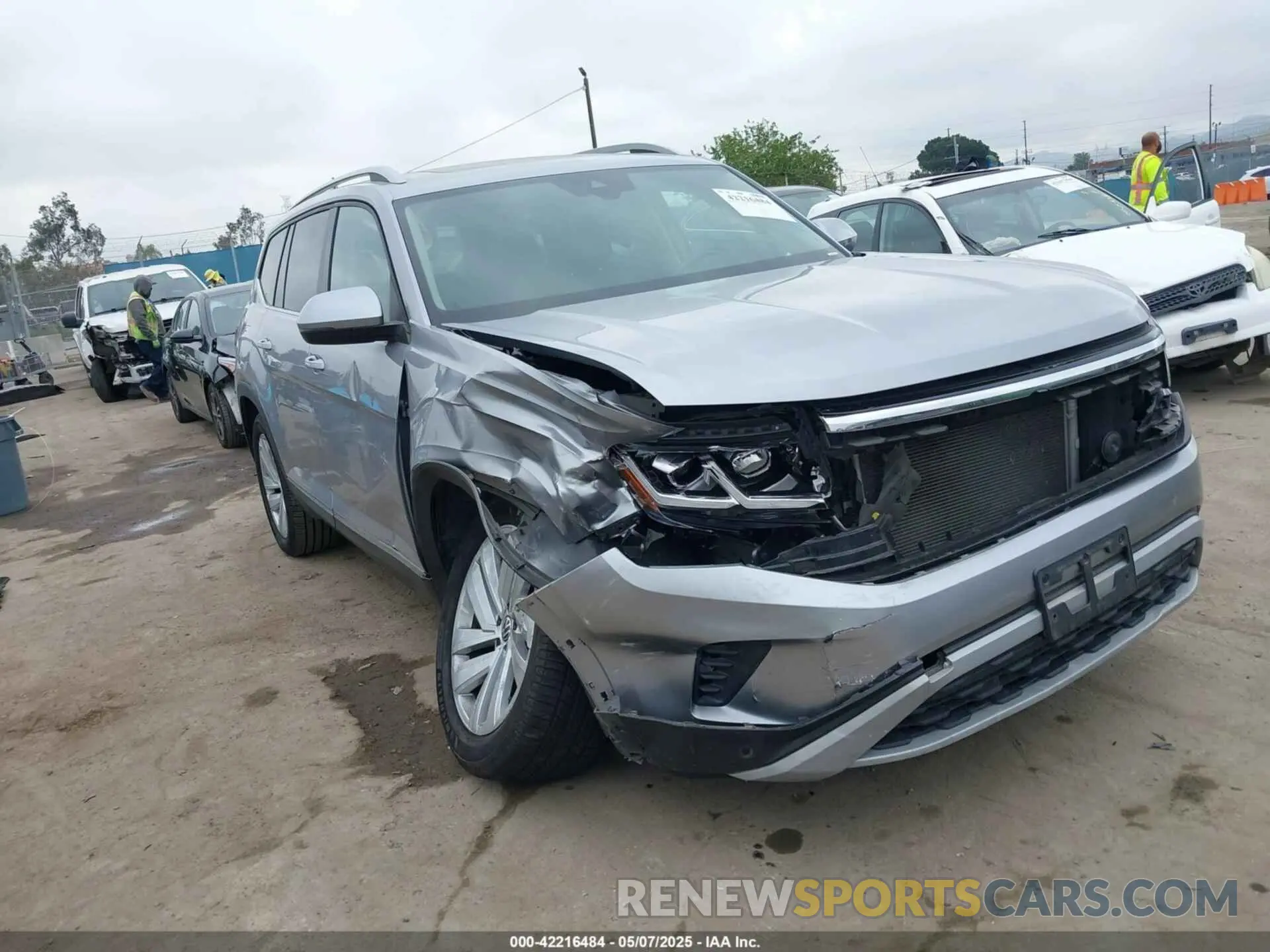1 Photograph of a damaged car 1V2ER2CA9MC502102 VOLKSWAGEN ATLAS 2021