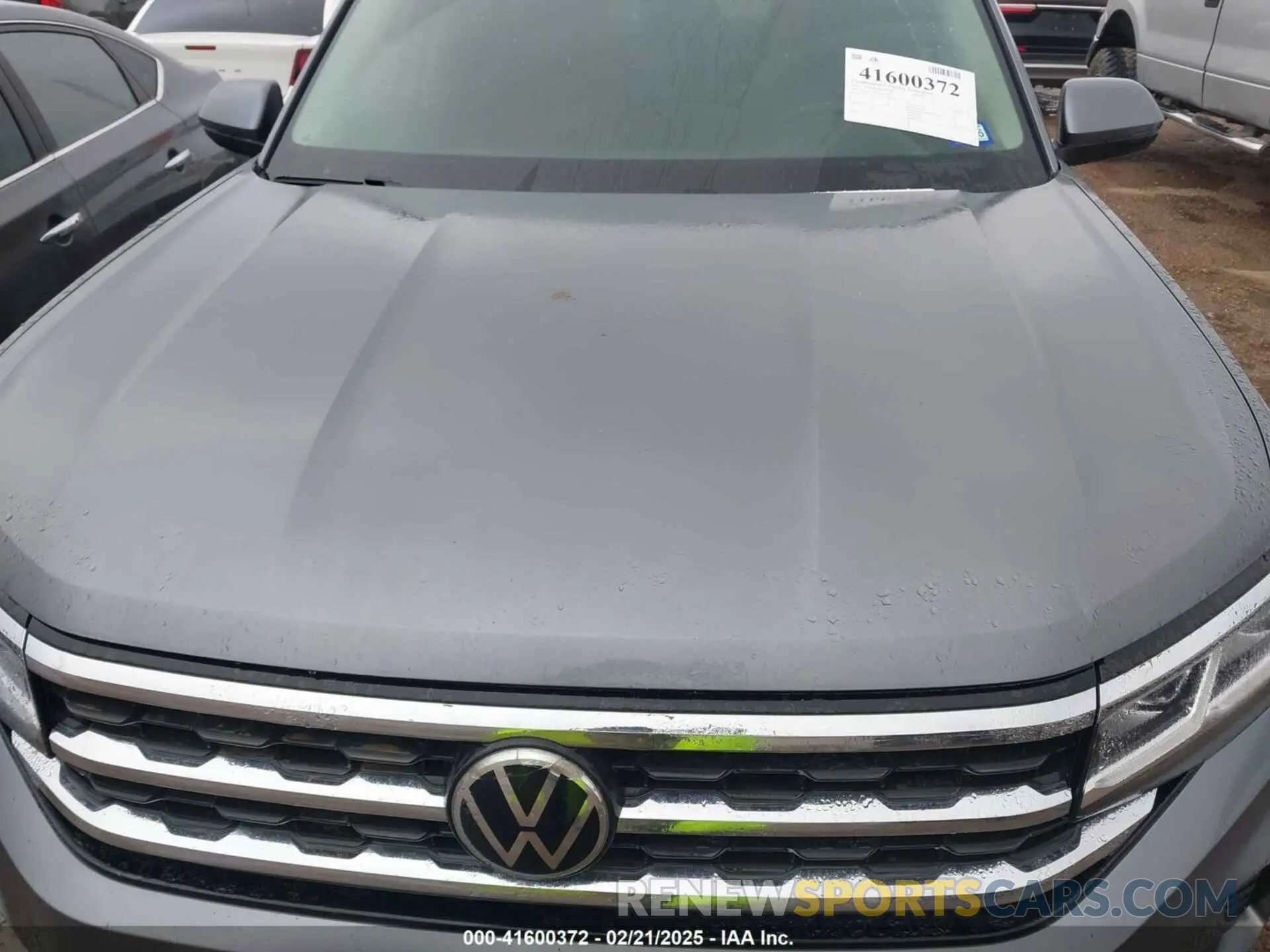 10 Photograph of a damaged car 1V2ER2CA9MC521250 VOLKSWAGEN ATLAS 2021
