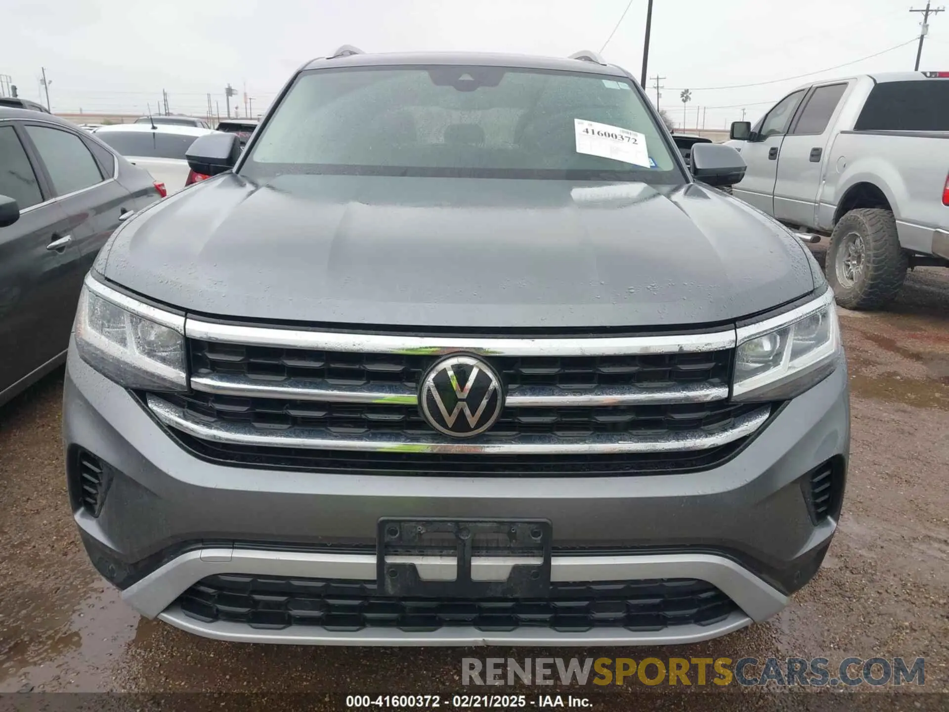 6 Photograph of a damaged car 1V2ER2CA9MC521250 VOLKSWAGEN ATLAS 2021