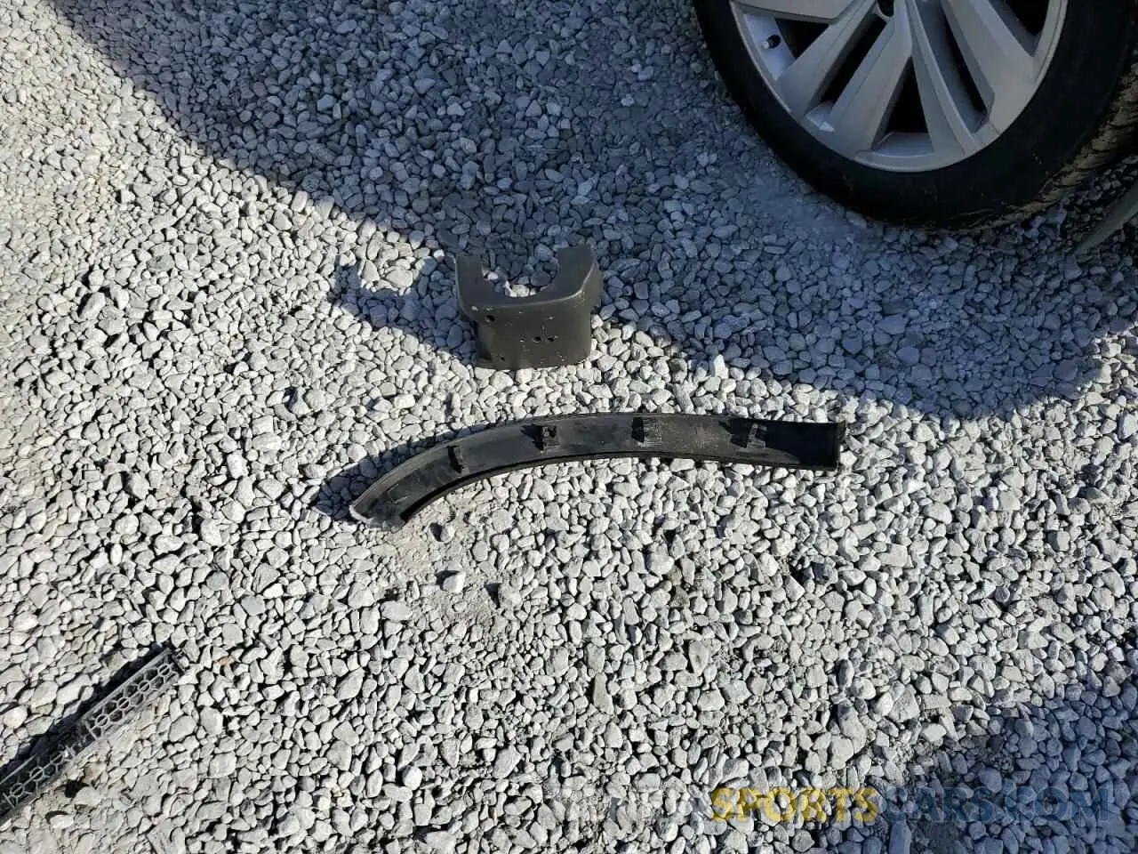 15 Photograph of a damaged car 1V2ER2CAXMC527560 VOLKSWAGEN ATLAS 2021