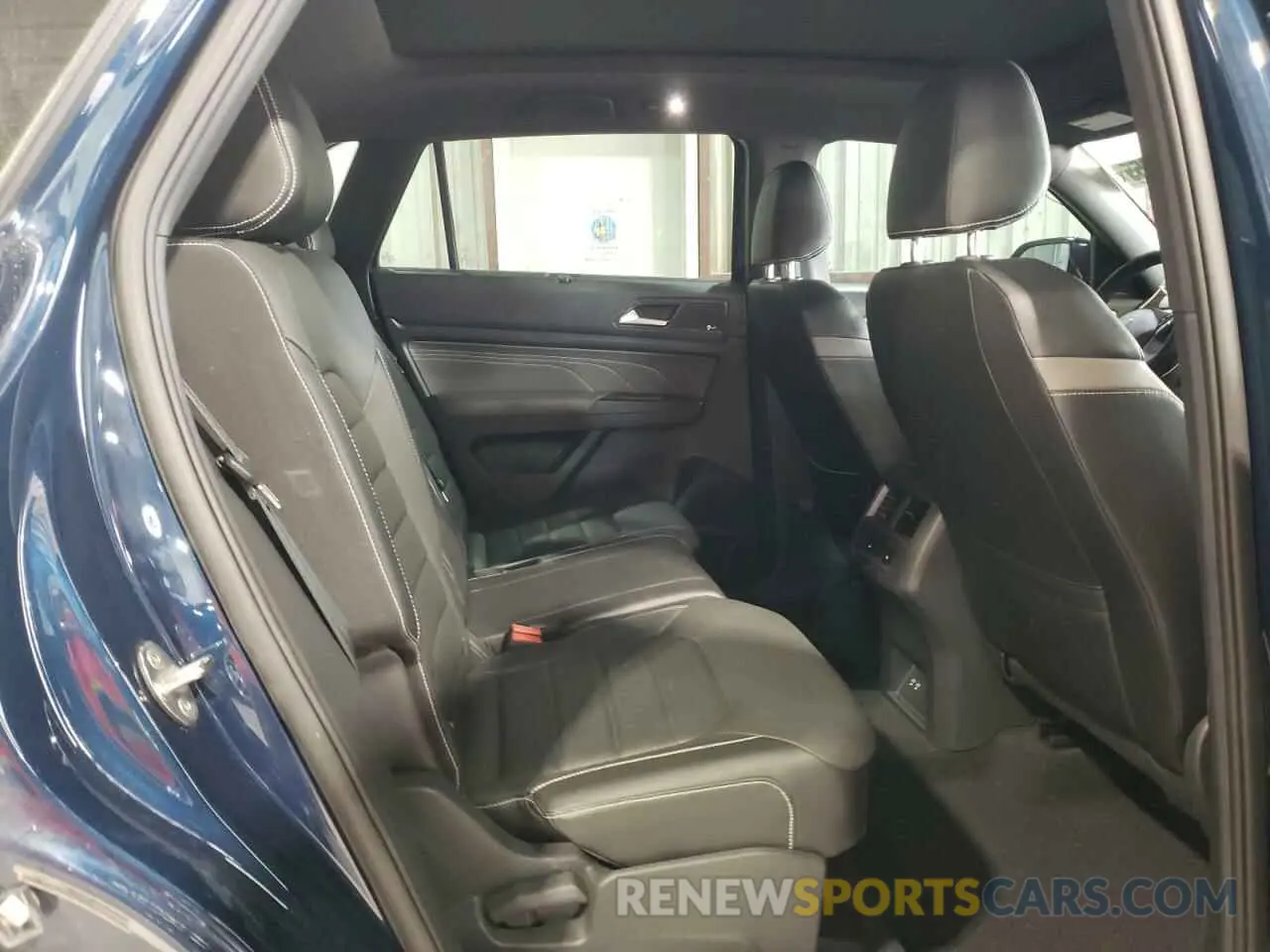 11 Photograph of a damaged car 1V2FE2CA6MC207491 VOLKSWAGEN ATLAS 2021