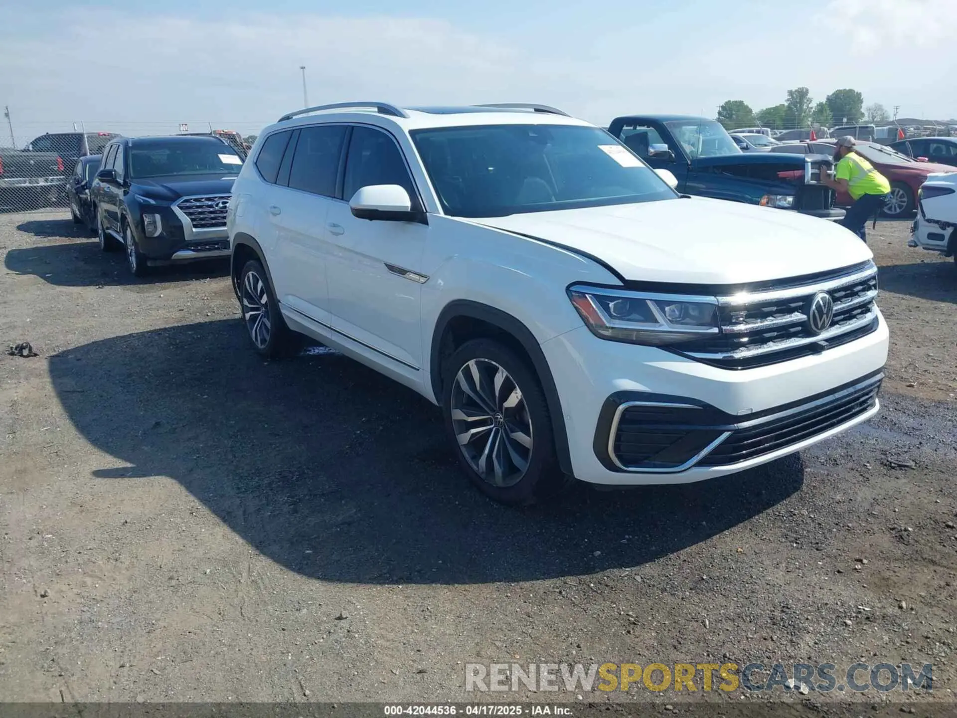 1 Photograph of a damaged car 1V2FR2CA6MC510307 VOLKSWAGEN ATLAS 2021