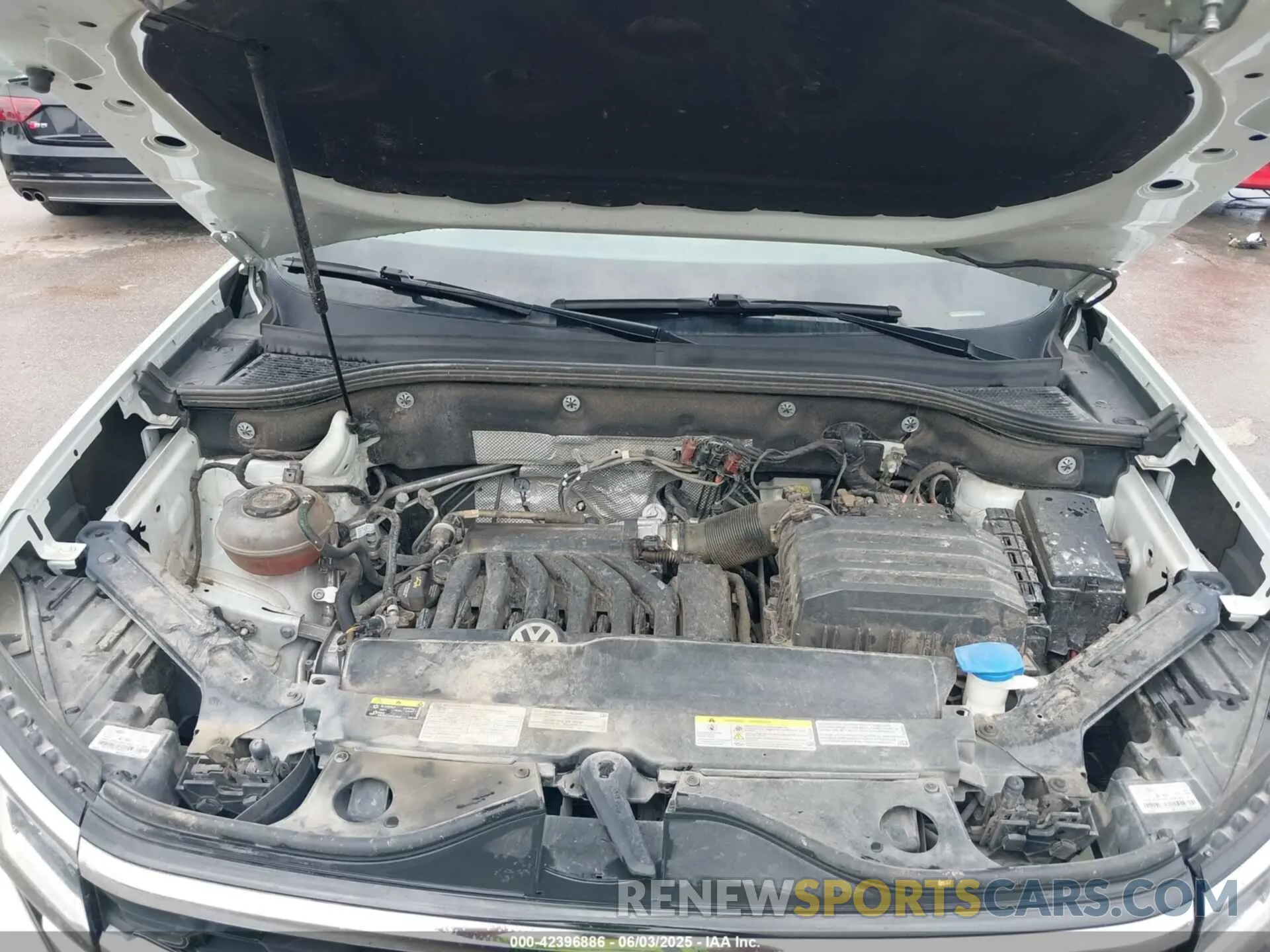 10 Photograph of a damaged car 1V2FR2CA6MC562617 VOLKSWAGEN ATLAS 2021