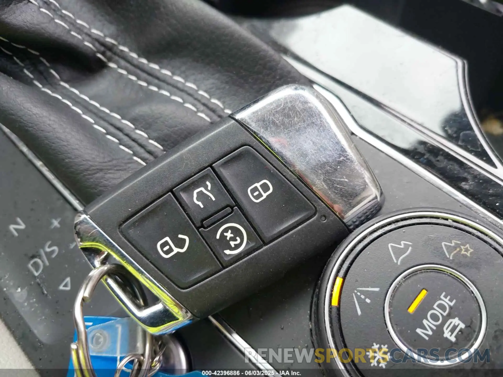 11 Photograph of a damaged car 1V2FR2CA6MC562617 VOLKSWAGEN ATLAS 2021