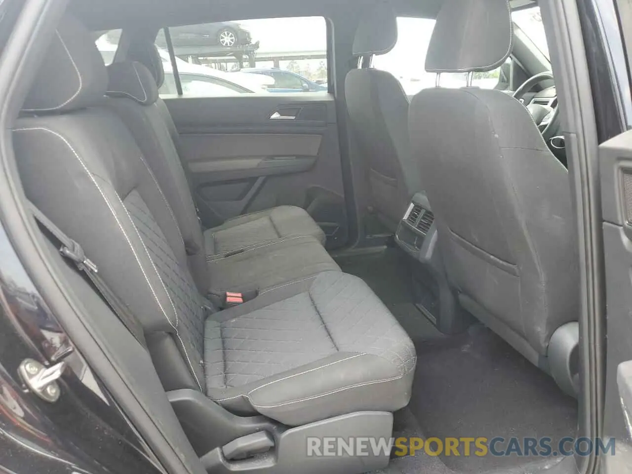 11 Photograph of a damaged car 1V2GC2CA6MC232532 VOLKSWAGEN ATLAS 2021