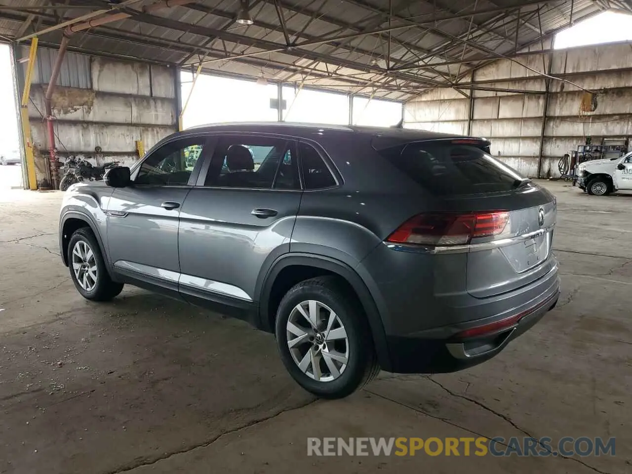 2 Photograph of a damaged car 1V2GC2CAXMC214857 VOLKSWAGEN ATLAS 2021