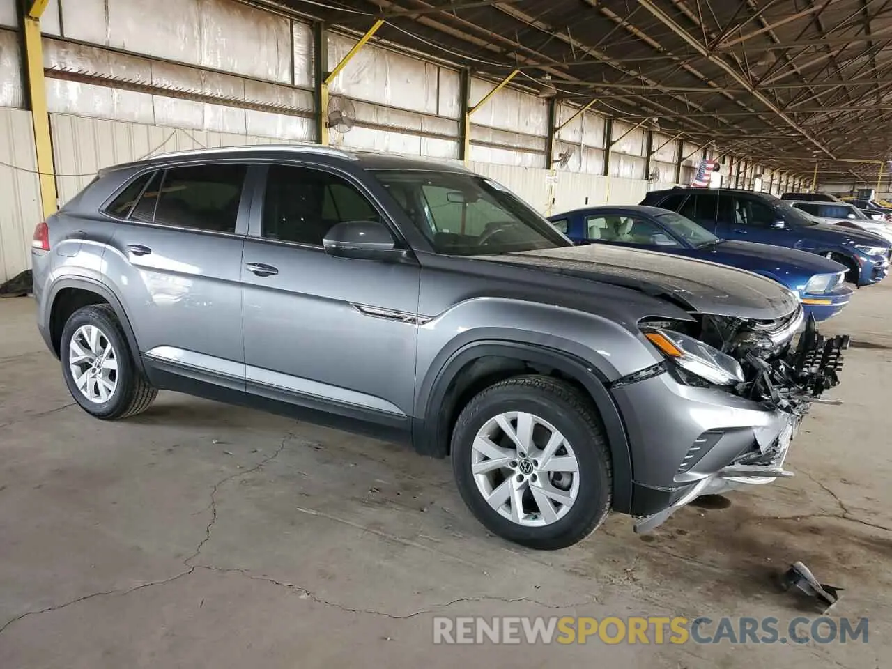 4 Photograph of a damaged car 1V2GC2CAXMC214857 VOLKSWAGEN ATLAS 2021