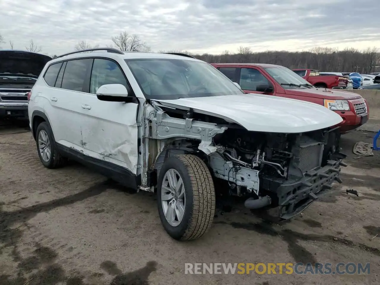 4 Photograph of a damaged car 1V2GP2CA1MC535481 VOLKSWAGEN ATLAS 2021