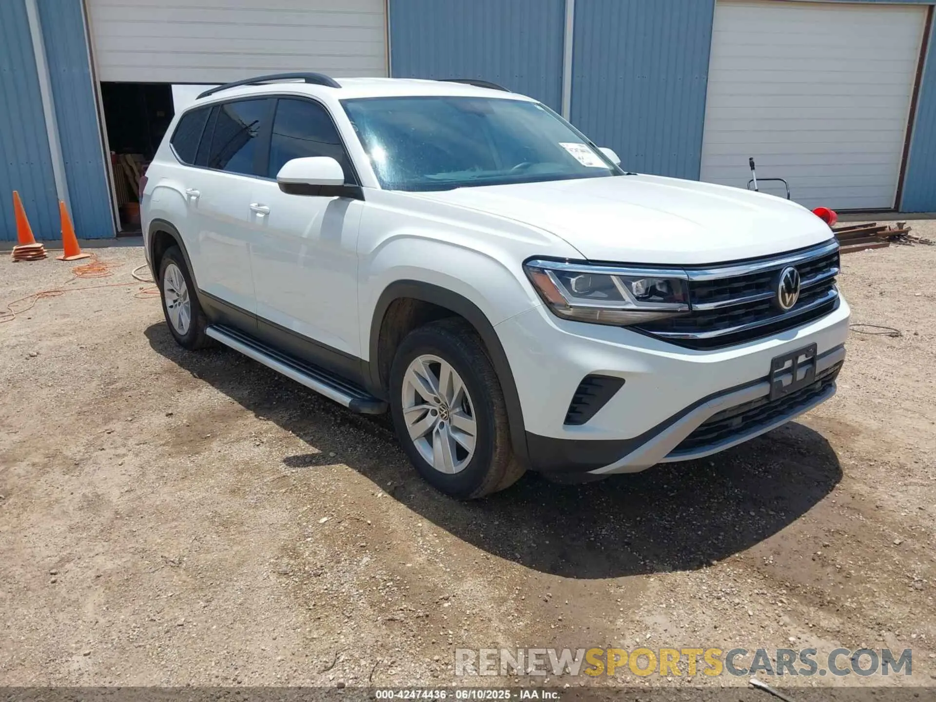 1 Photograph of a damaged car 1V2GP2CA4MC606558 VOLKSWAGEN ATLAS 2021