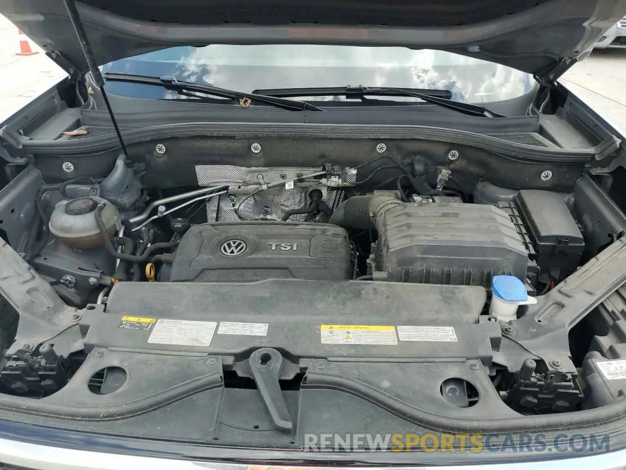 12 Photograph of a damaged car 1V2HC2CA3MC205261 VOLKSWAGEN ATLAS 2021