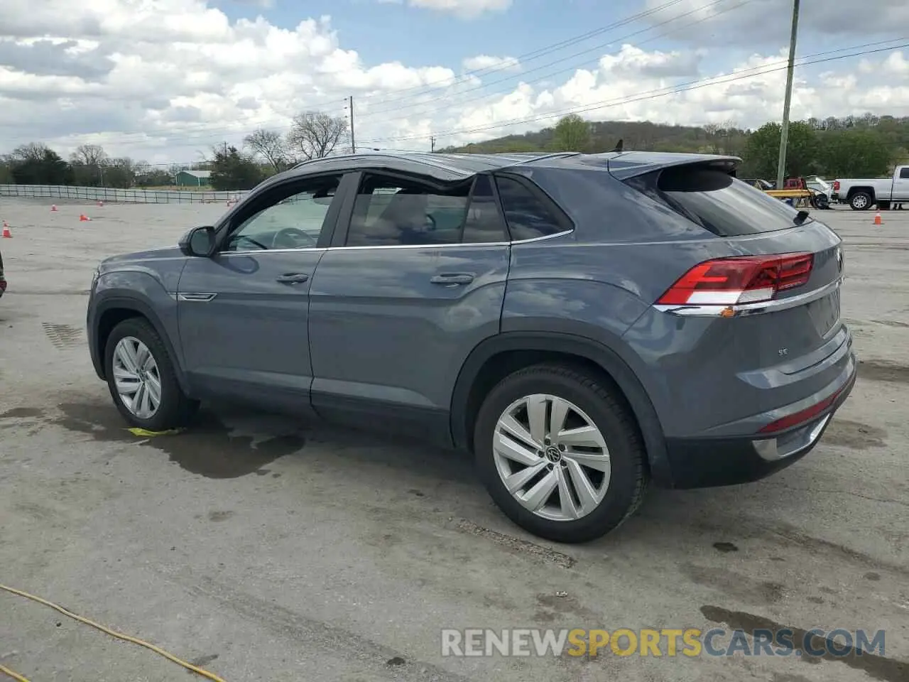 2 Photograph of a damaged car 1V2HC2CA3MC205261 VOLKSWAGEN ATLAS 2021