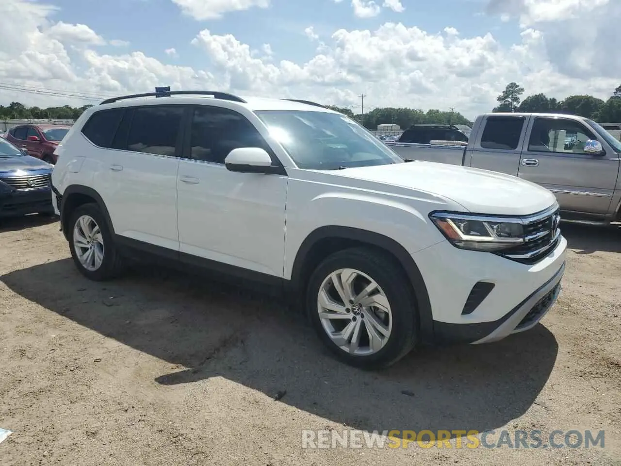 4 Photograph of a damaged car 1V2HP2CA7MC598122 VOLKSWAGEN ATLAS 2021