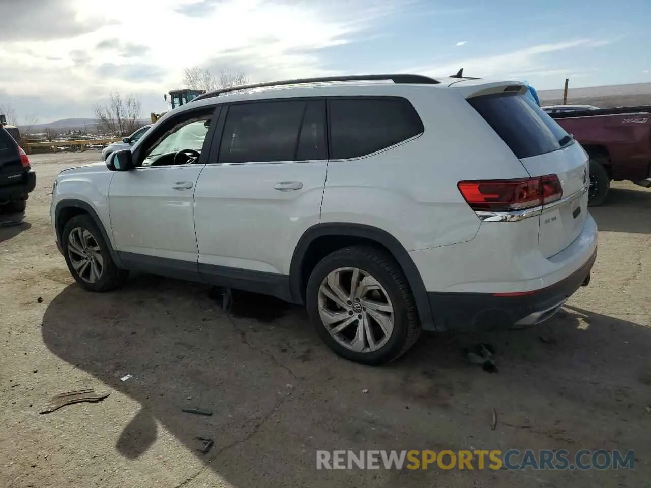 2 Photograph of a damaged car 1V2HR2CA0MC526141 VOLKSWAGEN ATLAS 2021