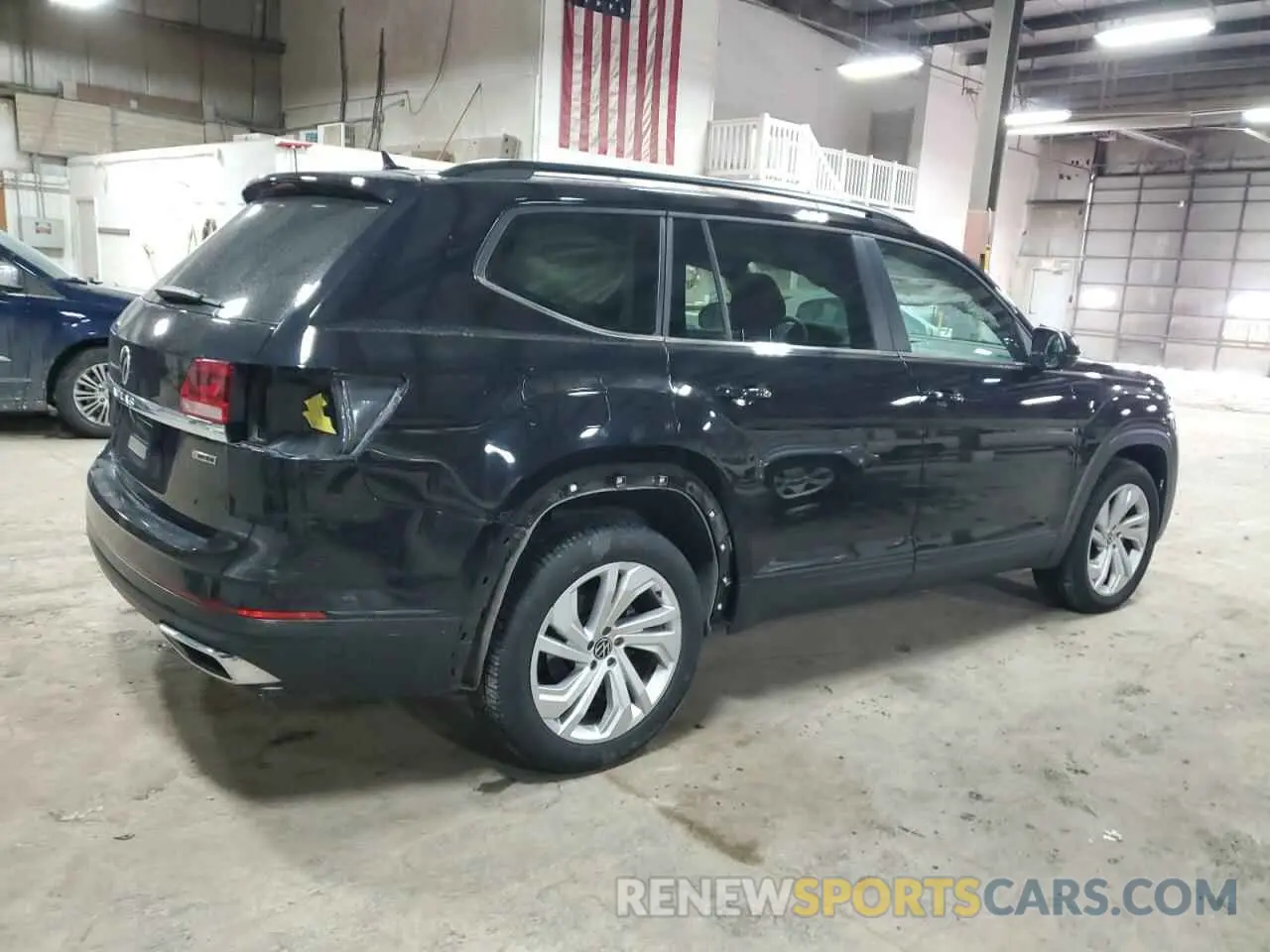 3 Photograph of a damaged car 1V2HR2CA1MC538427 VOLKSWAGEN ATLAS 2021