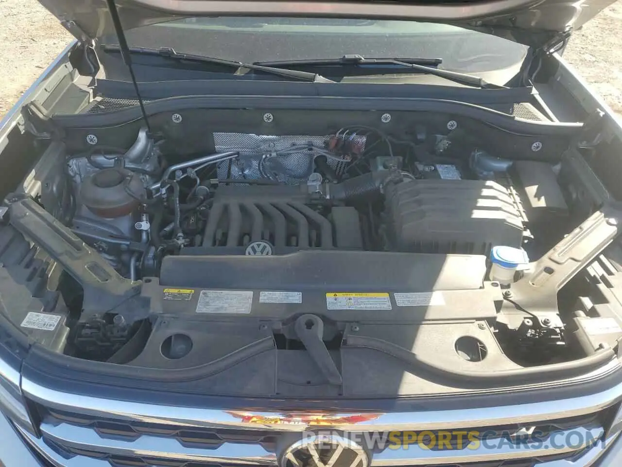 12 Photograph of a damaged car 1V2HR2CA1MC607827 VOLKSWAGEN ATLAS 2021