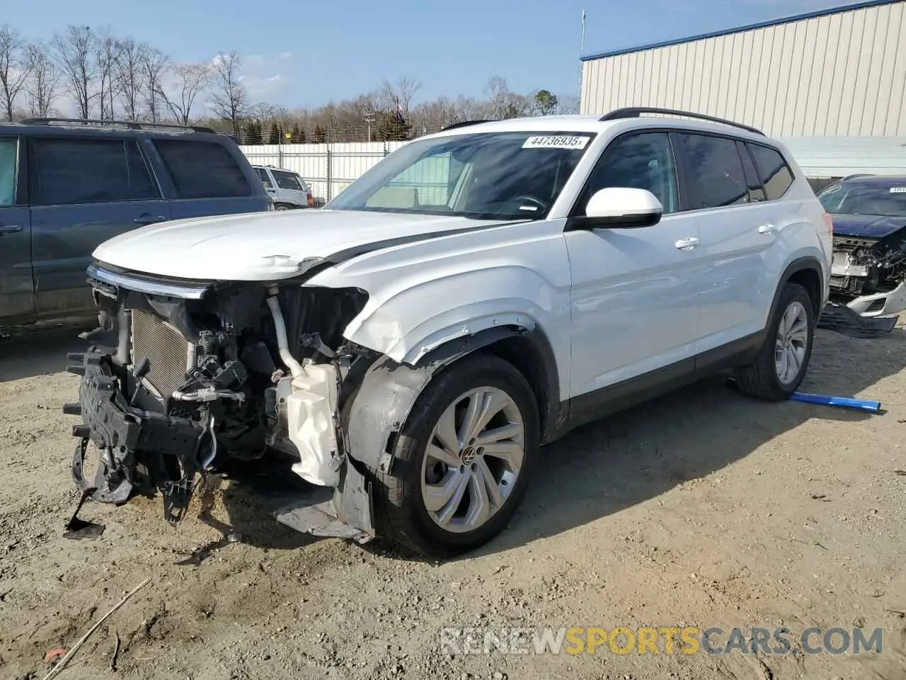 1 Photograph of a damaged car 1V2HR2CA3MC550966 VOLKSWAGEN ATLAS 2021
