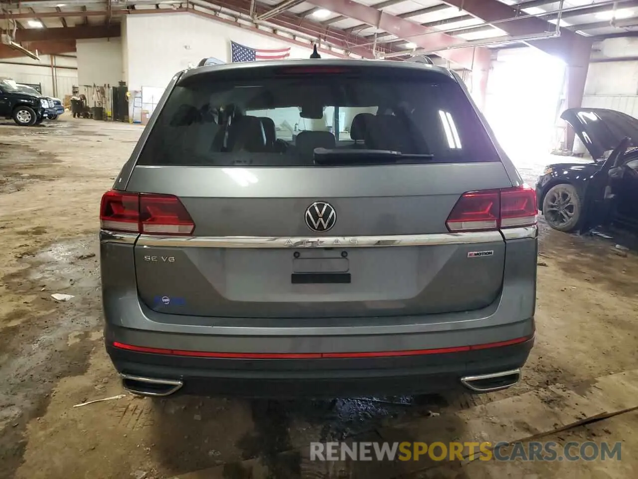 6 Photograph of a damaged car 1V2HR2CA3MC552023 VOLKSWAGEN ATLAS 2021