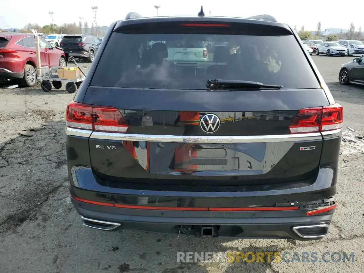 6 Photograph of a damaged car 1V2HR2CA4MC501324 VOLKSWAGEN ATLAS 2021