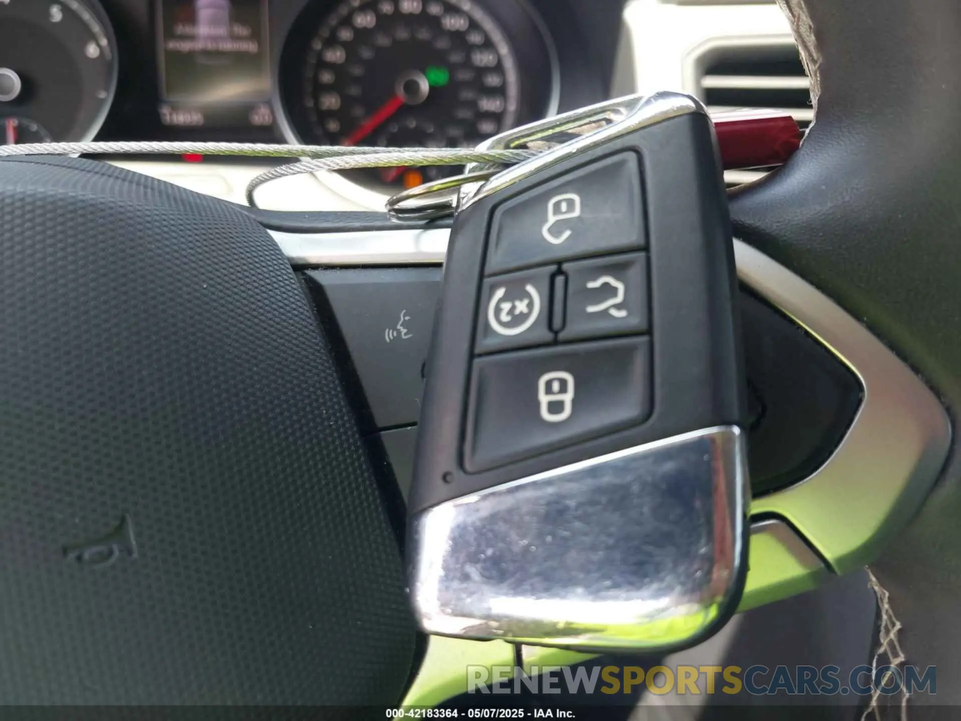 11 Photograph of a damaged car 1V2HR2CA4MC596998 VOLKSWAGEN ATLAS 2021