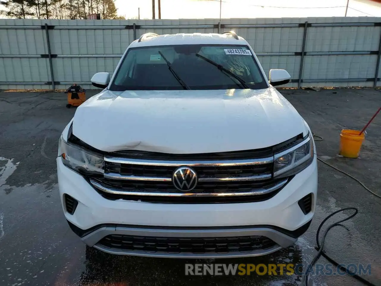 5 Photograph of a damaged car 1V2HR2CA6MC532834 VOLKSWAGEN ATLAS 2021
