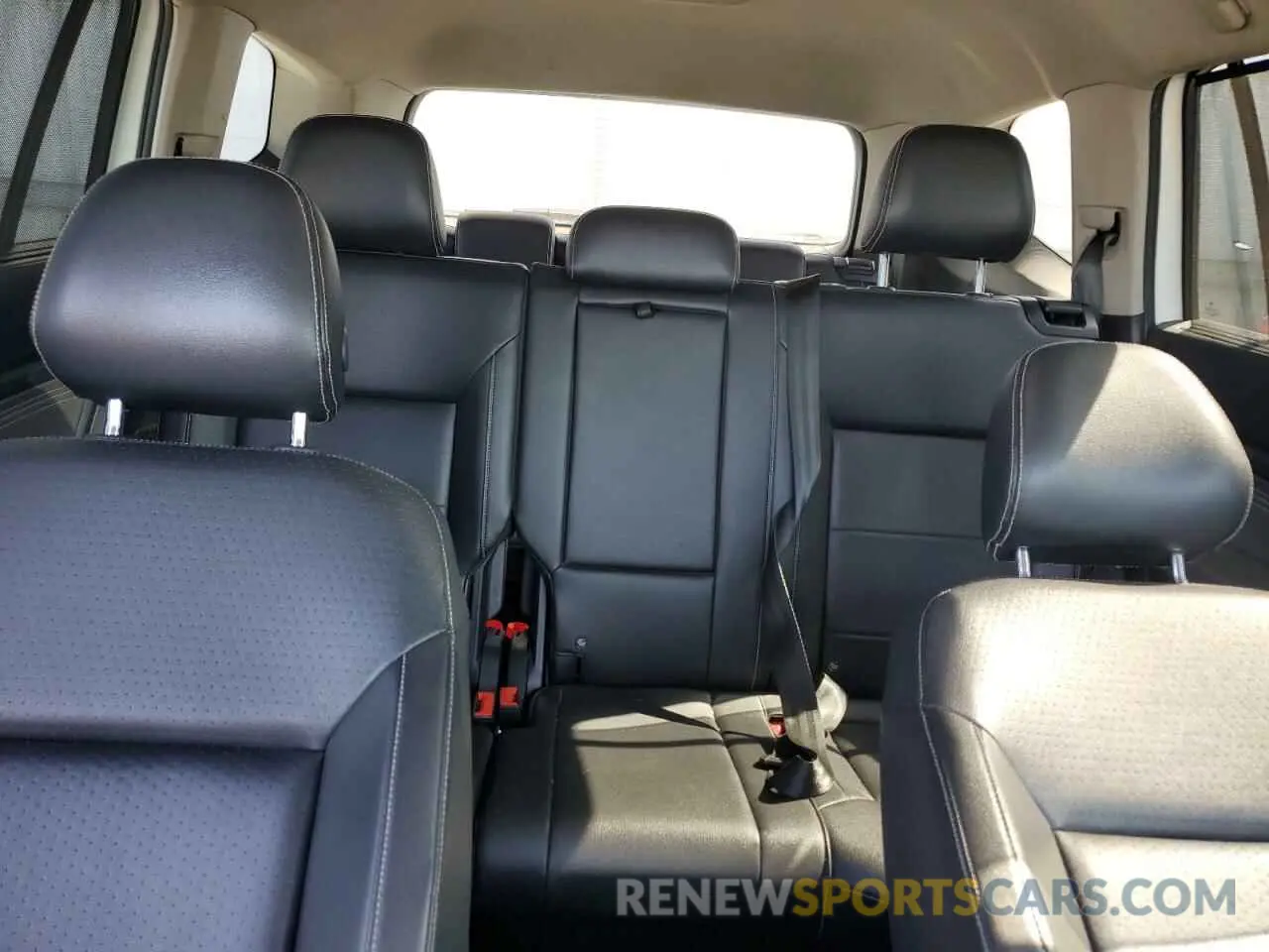 10 Photograph of a damaged car 1V2HR2CA6MC549343 VOLKSWAGEN ATLAS 2021