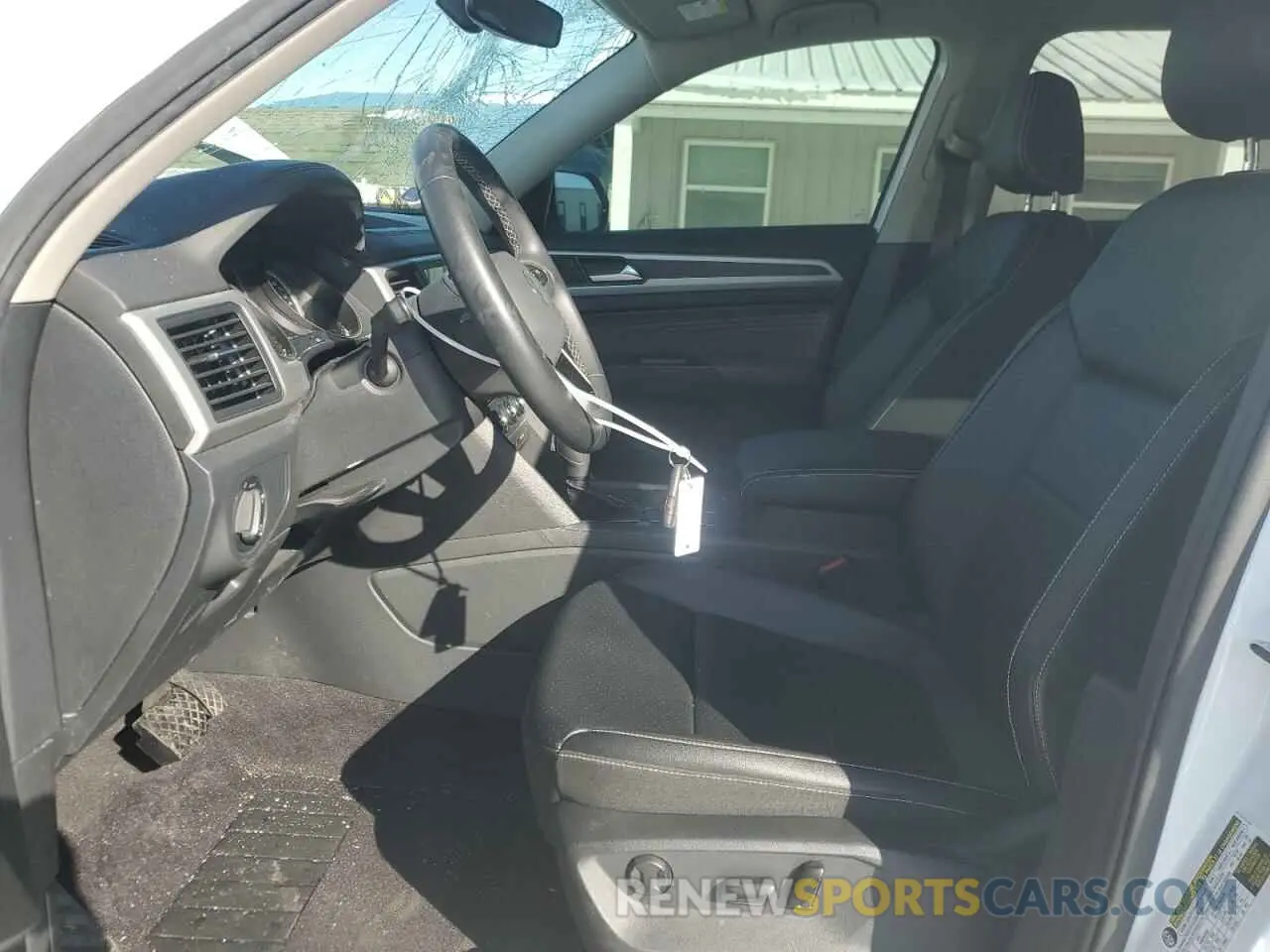 7 Photograph of a damaged car 1V2HR2CA6MC573285 VOLKSWAGEN ATLAS 2021