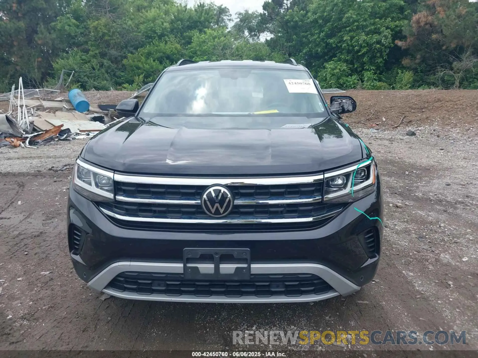 12 Photograph of a damaged car 1V2HR2CA6MC573867 VOLKSWAGEN ATLAS 2021