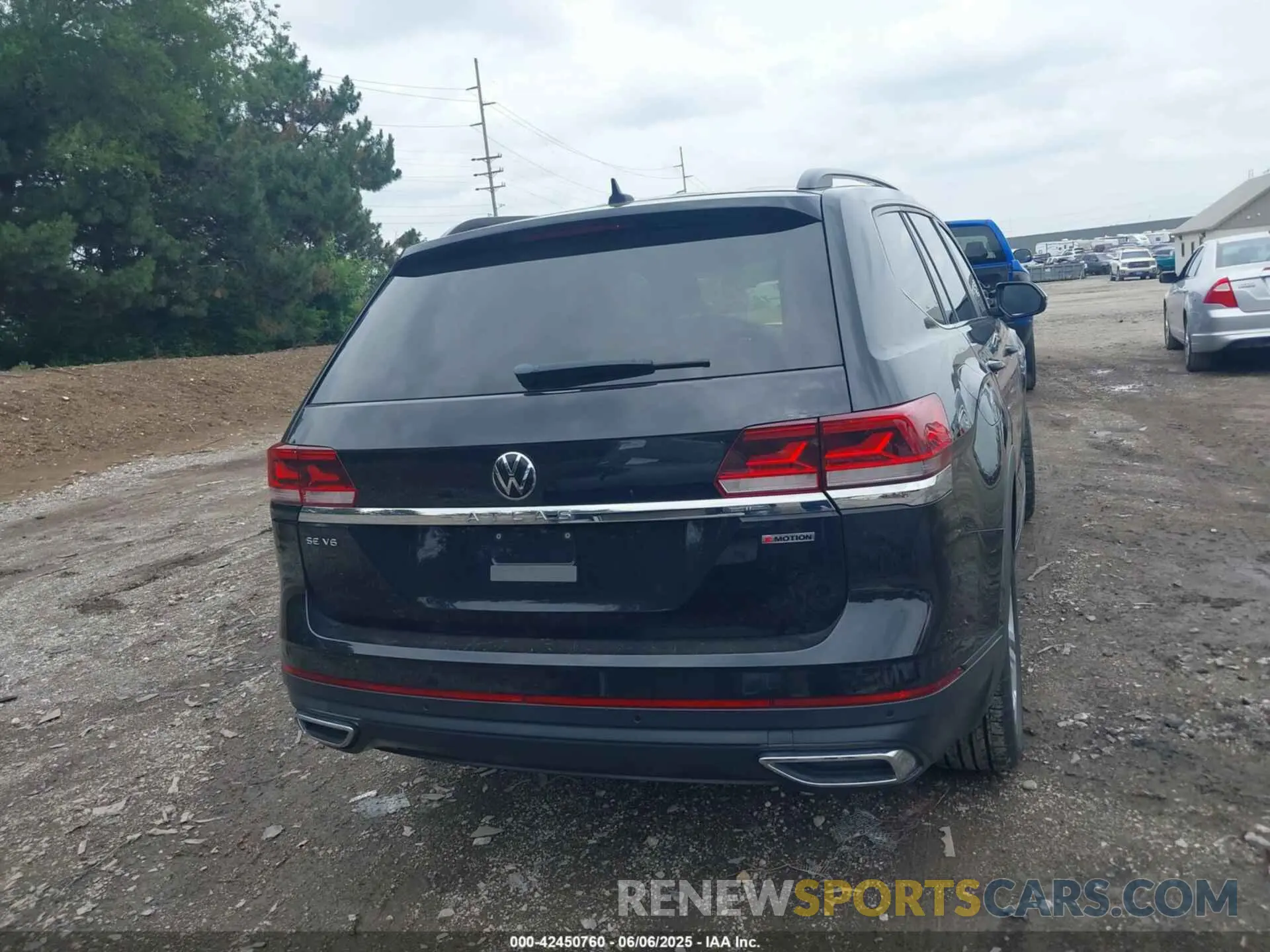 16 Photograph of a damaged car 1V2HR2CA6MC573867 VOLKSWAGEN ATLAS 2021