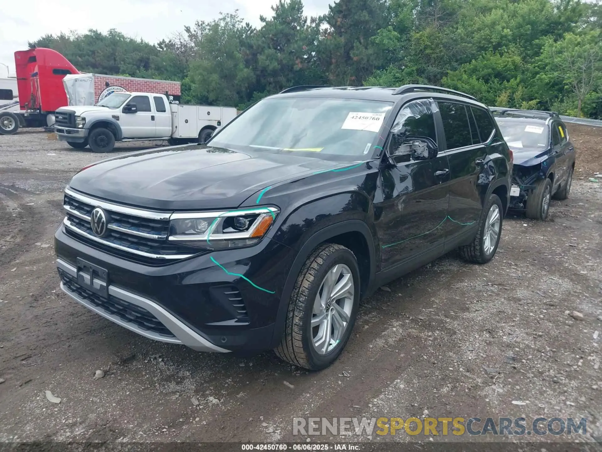2 Photograph of a damaged car 1V2HR2CA6MC573867 VOLKSWAGEN ATLAS 2021