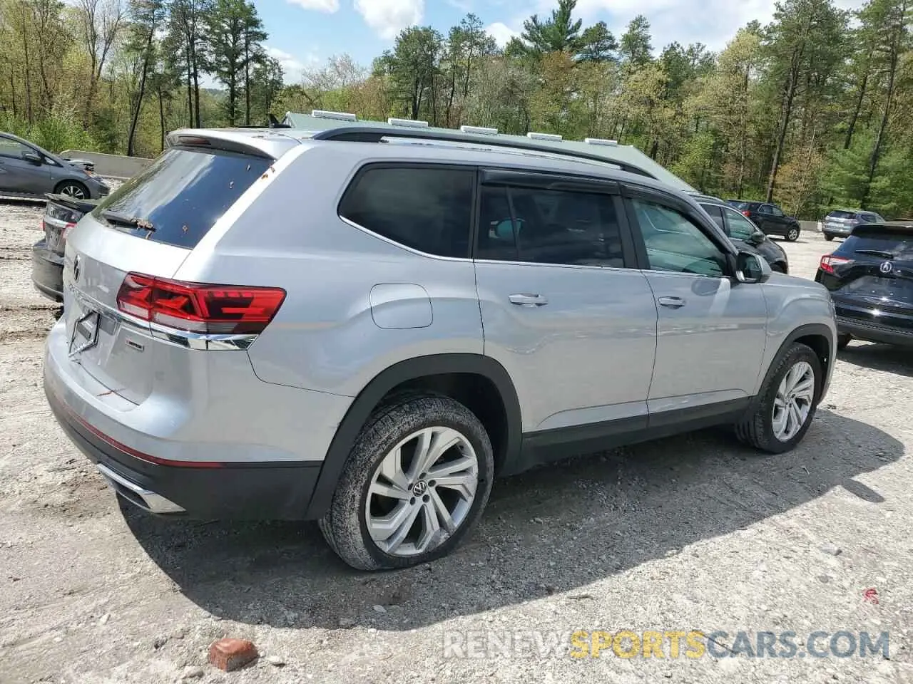 3 Photograph of a damaged car 1V2HR2CA6MC578695 VOLKSWAGEN ATLAS 2021