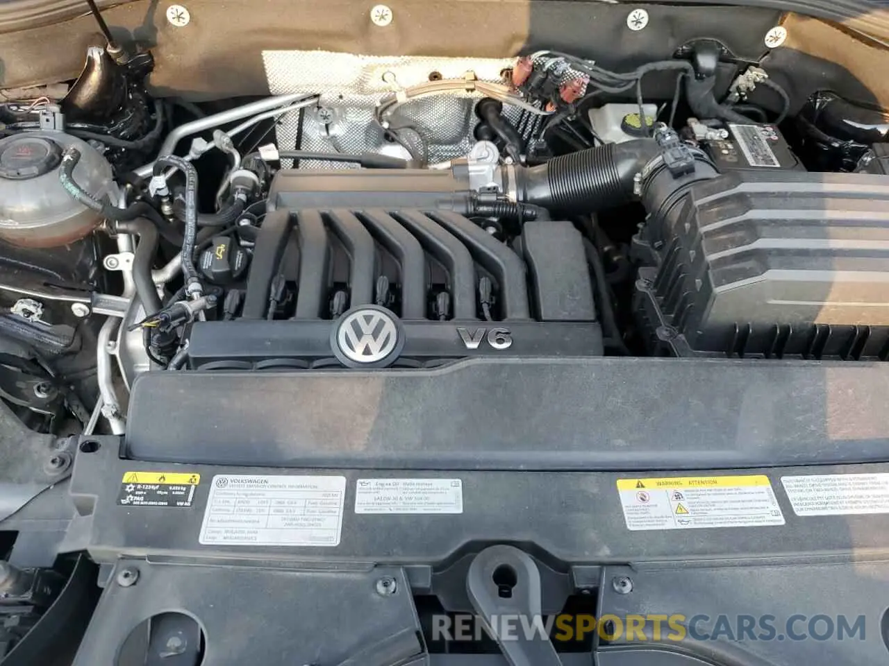 11 Photograph of a damaged car 1V2HR2CA6MC608696 VOLKSWAGEN ATLAS 2021