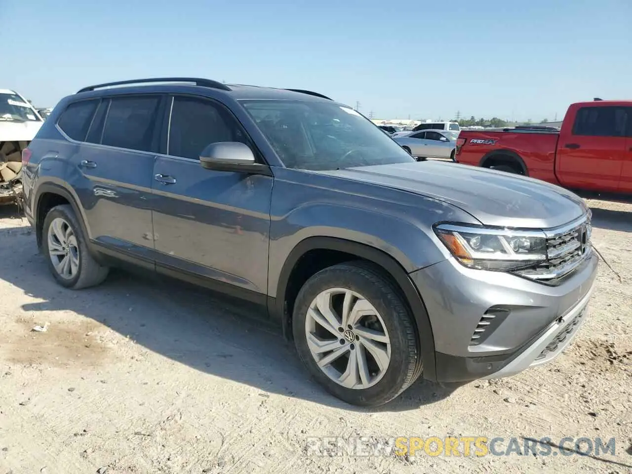 4 Photograph of a damaged car 1V2HR2CA7MC522510 VOLKSWAGEN ATLAS 2021