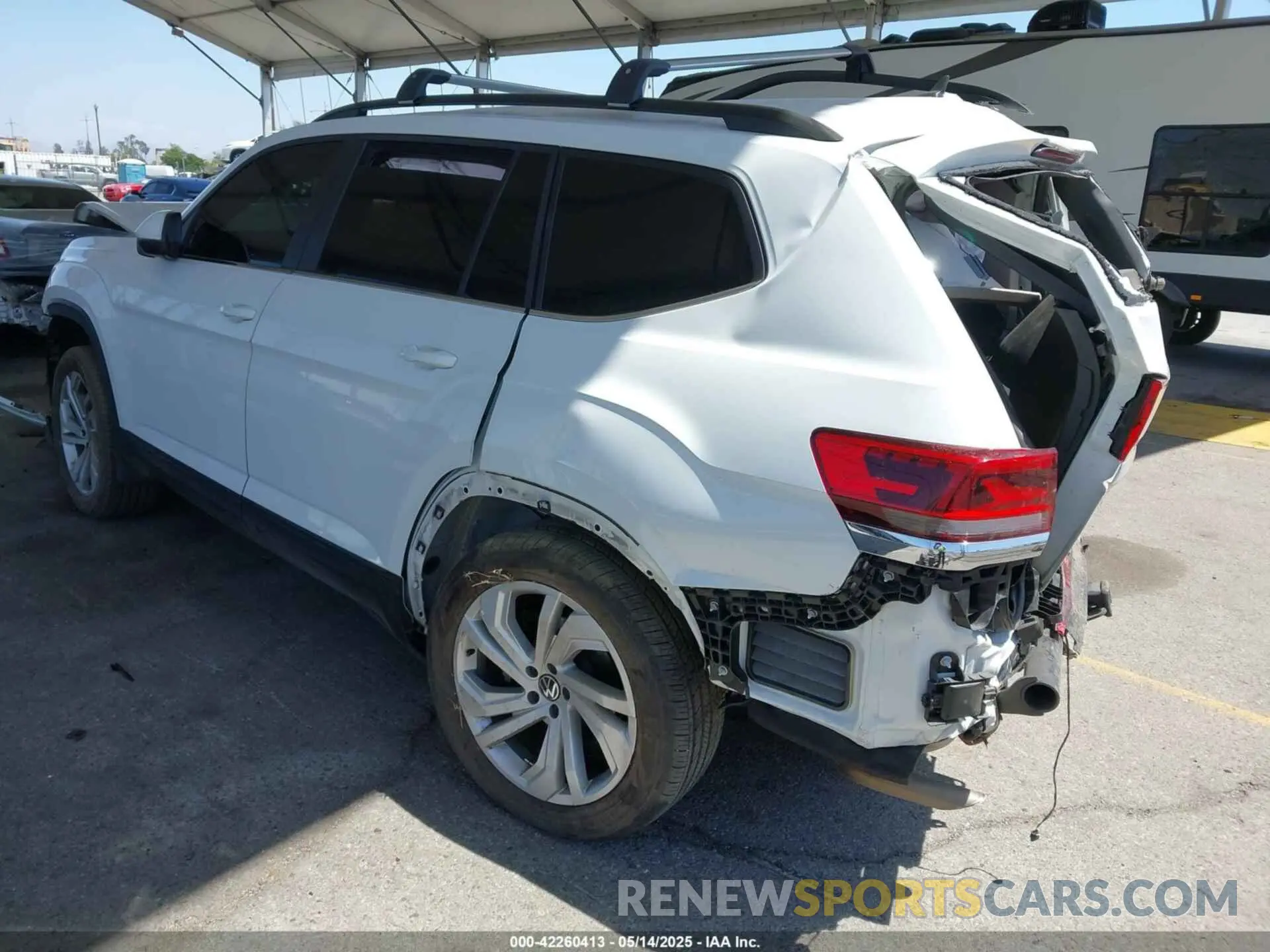 3 Photograph of a damaged car 1V2HR2CA8MC514027 VOLKSWAGEN ATLAS 2021