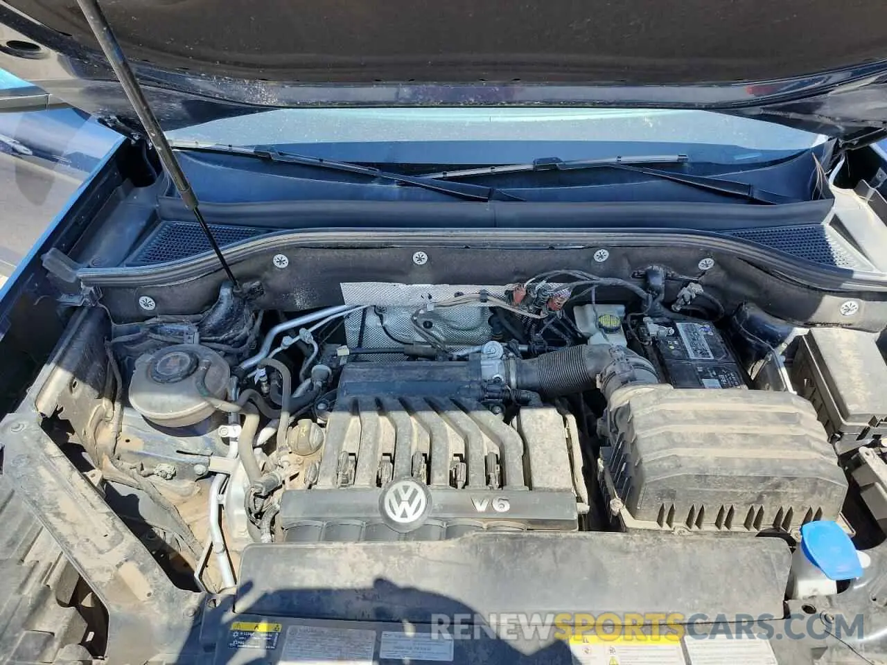 14 Photograph of a damaged car 1V2HR2CA8MC602124 VOLKSWAGEN ATLAS 2021